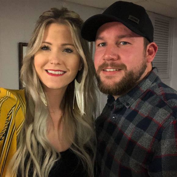 Meet your Posher, Stephanie - Picture 1 of 1